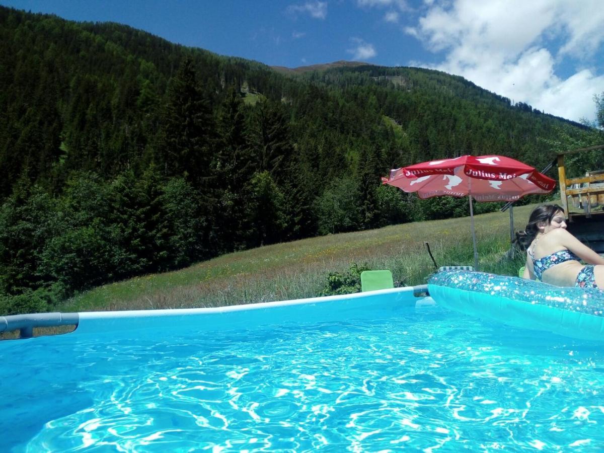 Bed & Breakfast Dolomiti Bey Haus Pinter Assling Exteriör bild