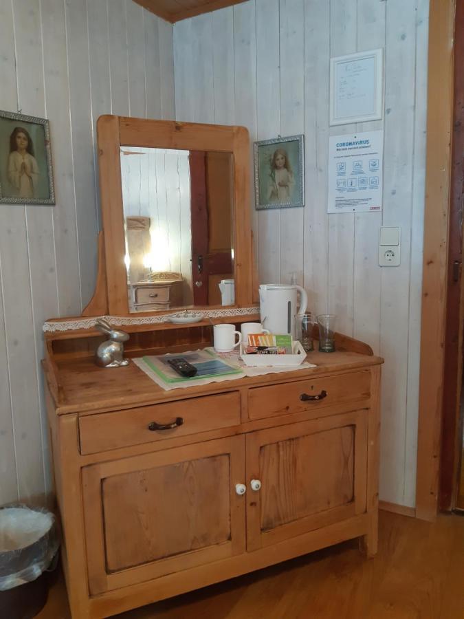Bed & Breakfast Dolomiti Bey Haus Pinter Assling Exteriör bild